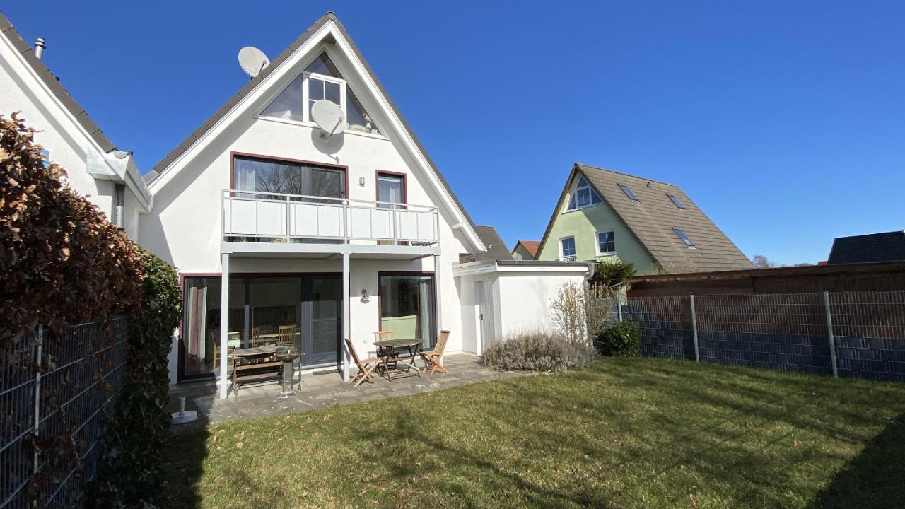 Ferienwohnung In Ruhiger Lage Und Mit Balkon - Ferienhaus Solamar Fewo Og Breege Buitenkant foto
